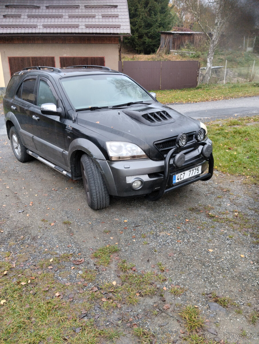 Prodám díly na Kia Sorento 2,5 Crd 103 kw rv 2005 manual TOD