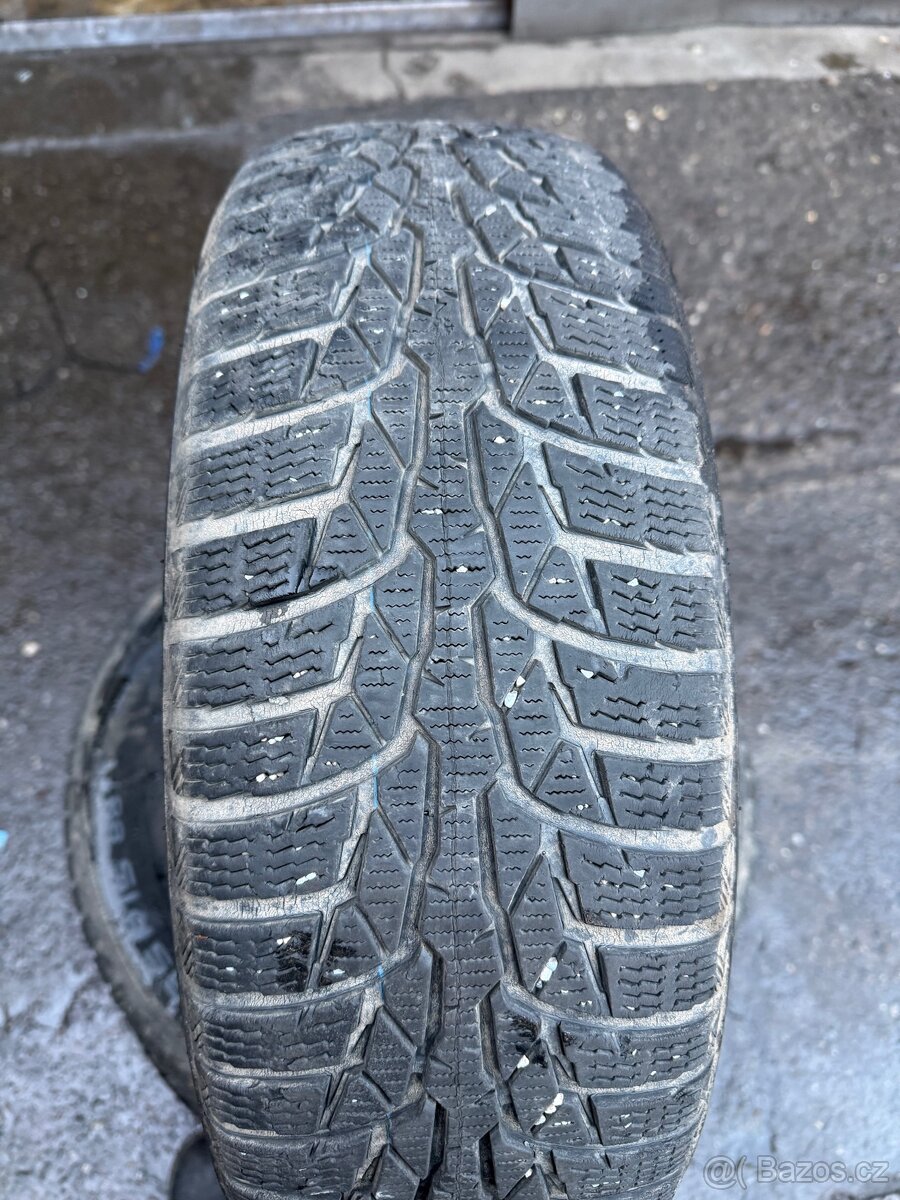 Pneu NOKIAN 185/65 R15 zimní