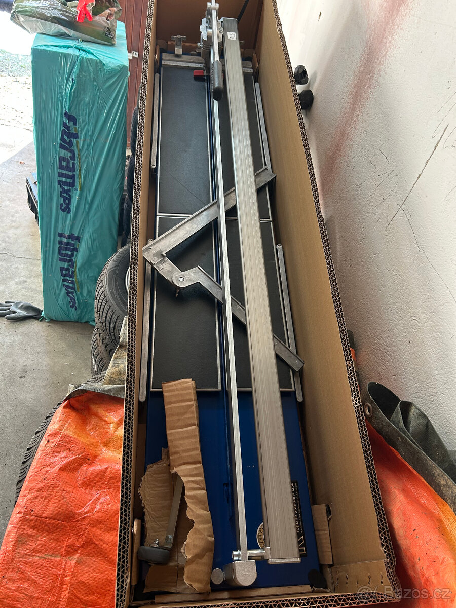 Řezačka na obklady 120