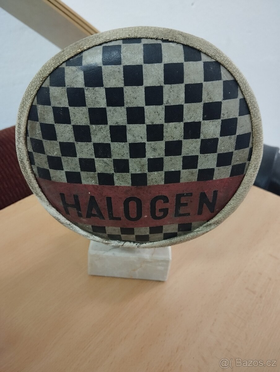 Přídavné světlo s krytem halogen