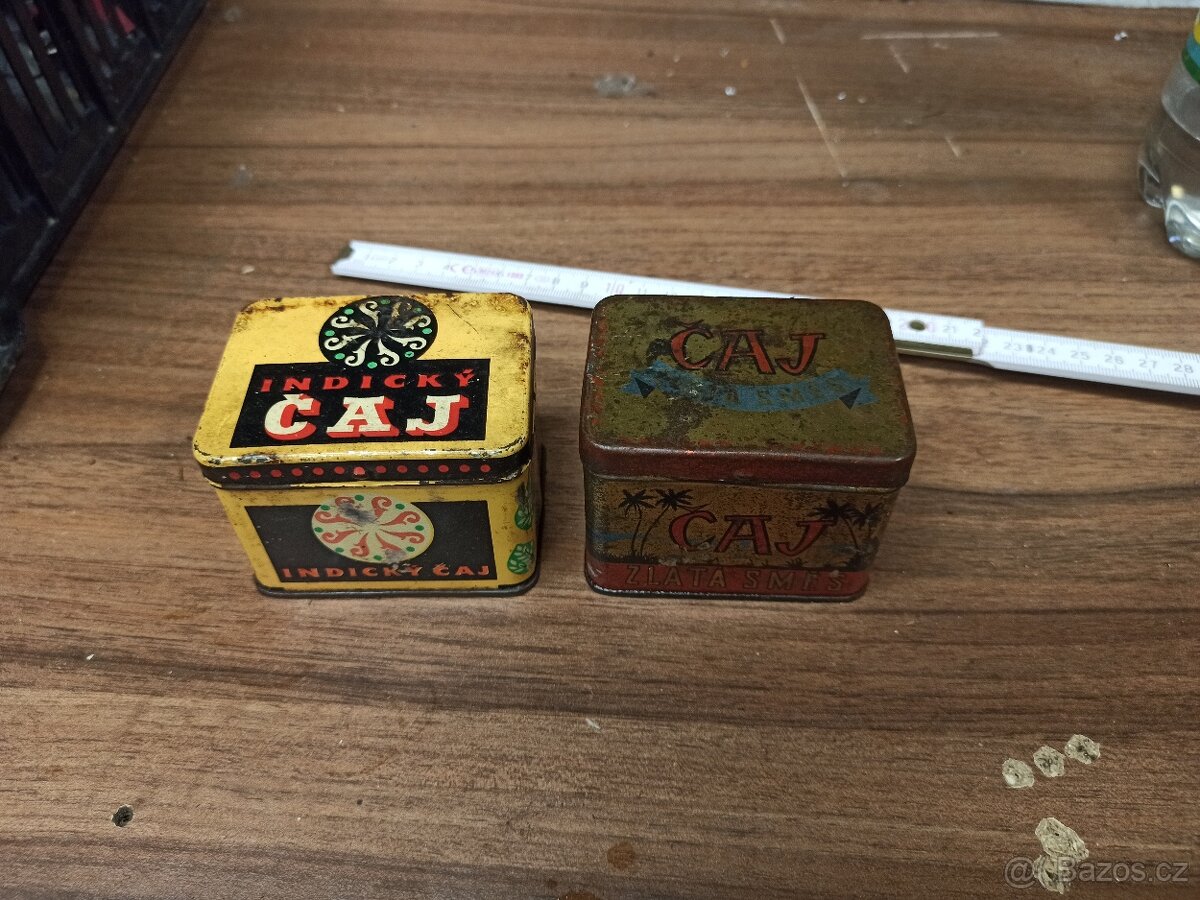Plechová krabička od čaje