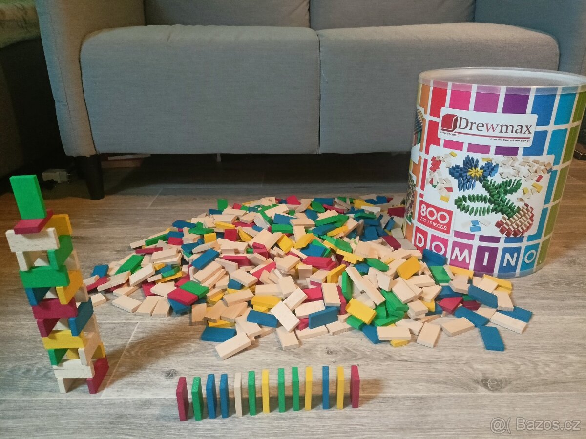 domino 800ks drewmax barevné
