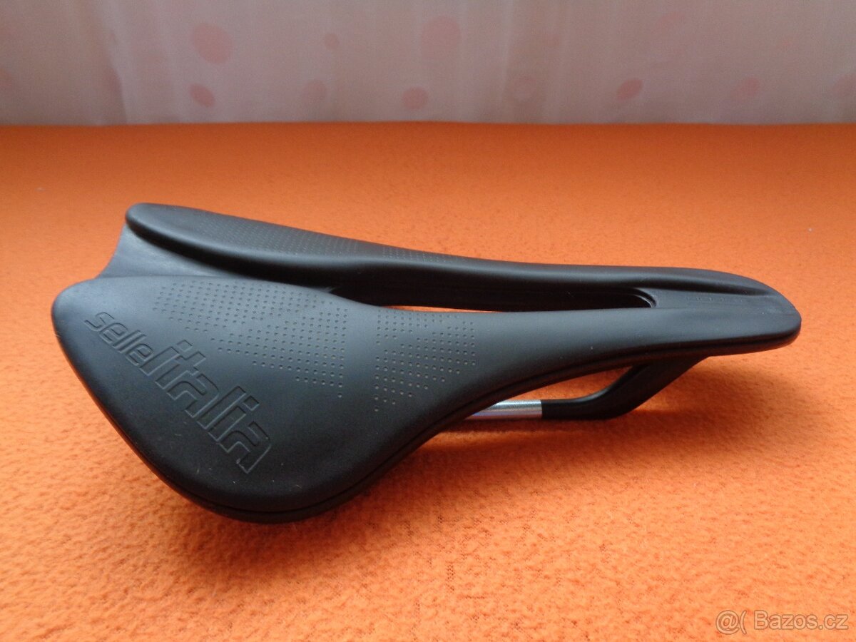 Sedlo Selle Italia BOOST