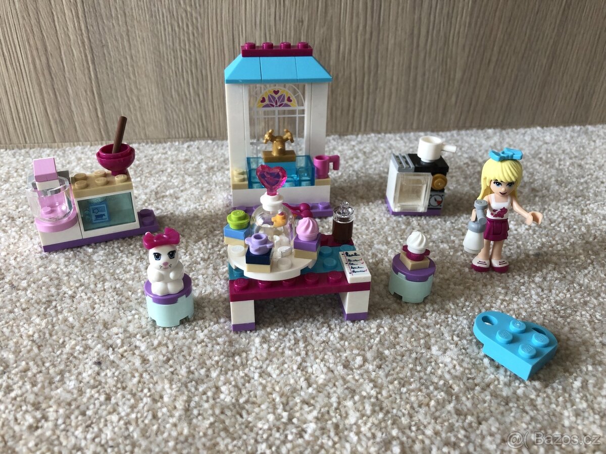 LEGO Friends - Stephanie a její cukrárna 41308