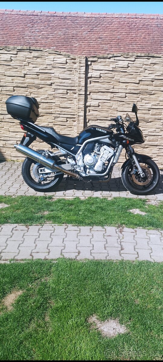 Yamaha Fazer 1000 FZS