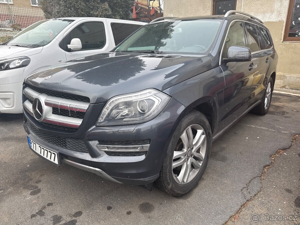 Prodám Mercedes-Benz GL350 BLUETEC 4MATIC