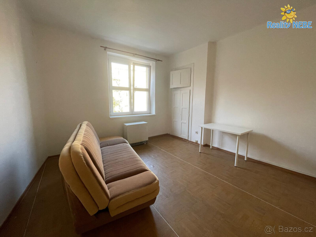Pronájem byt 1kk 30m2 Ke Krči Praha 4 Braník