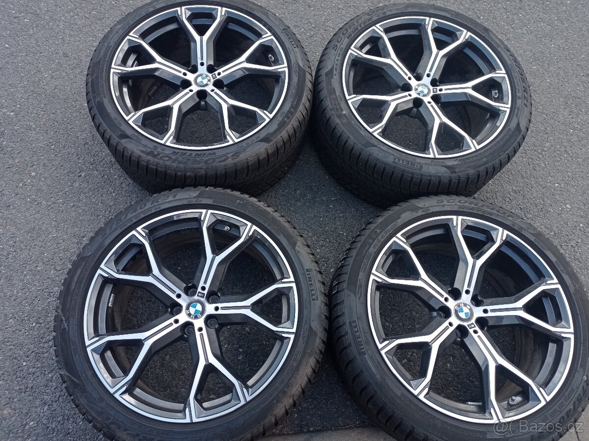 Extra zánovní ZIMNI 21" KOMPLET ORIGINAL BMW X5, X6