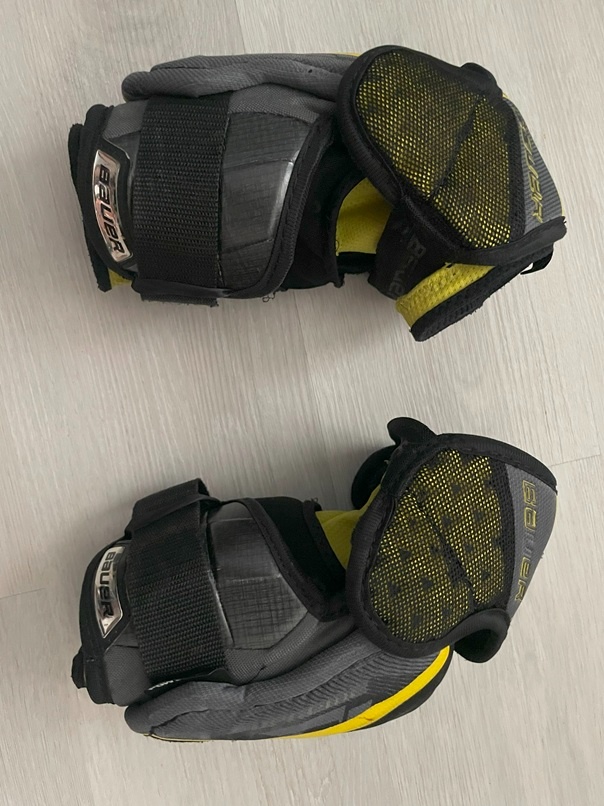 Lokty Bauer 1s, jr