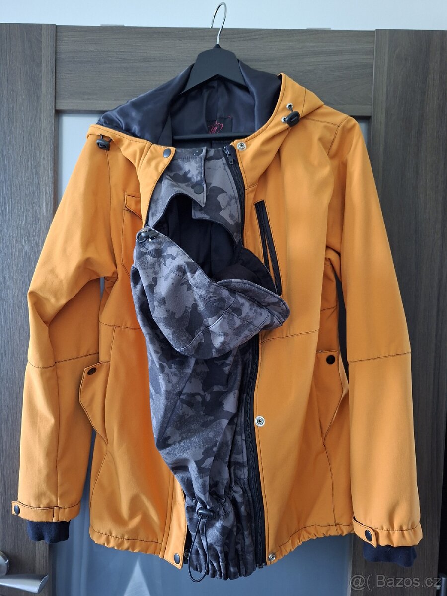 Nosici parka/bunda velikost M