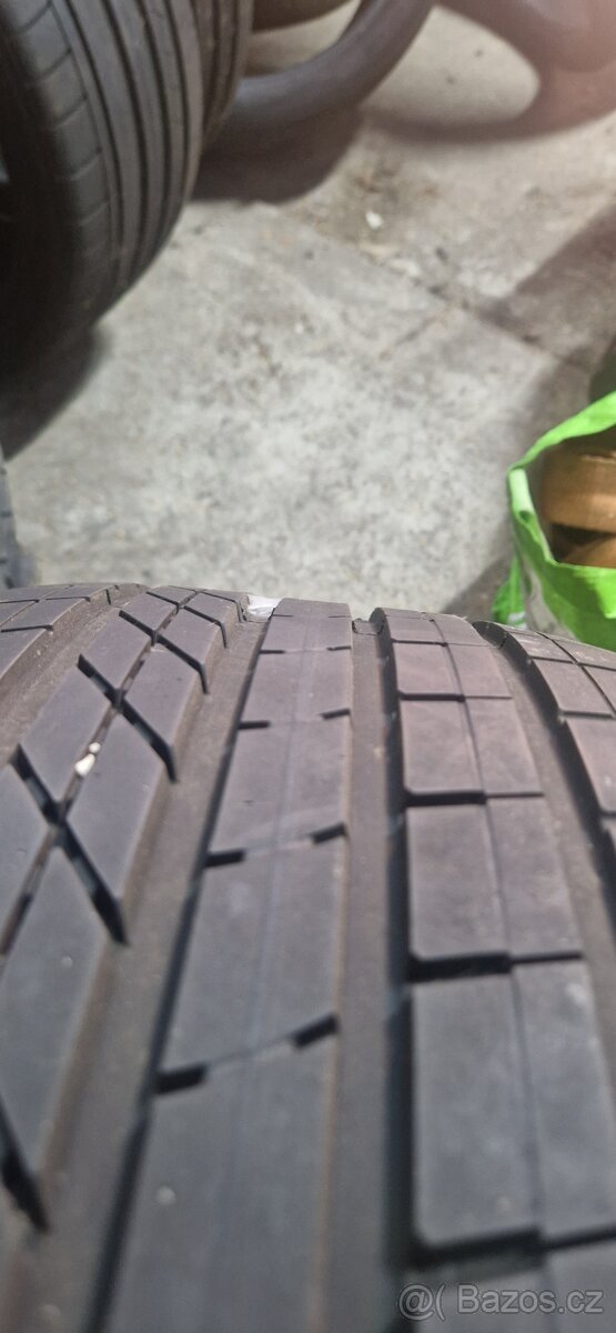 Goodyear 245/40/19
