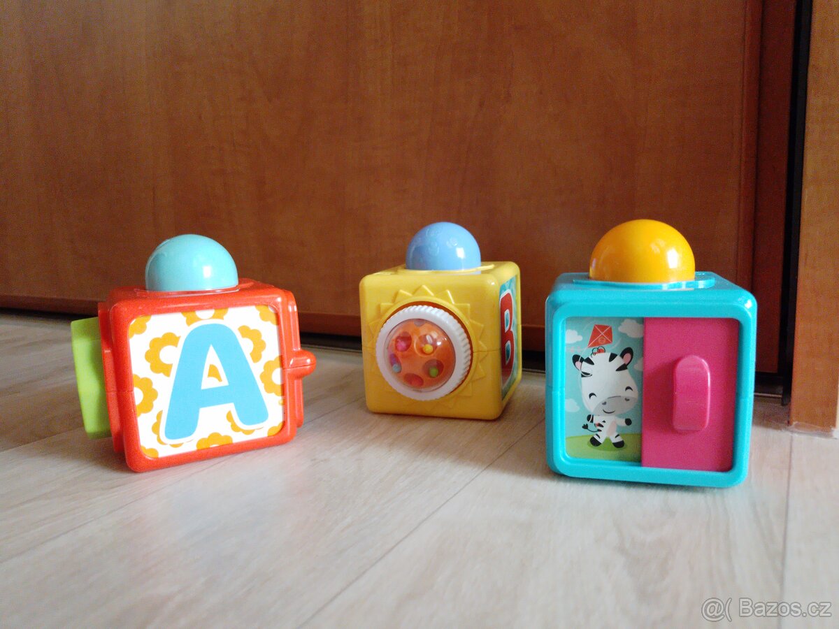 Fisher Price Akční kostky 6m+