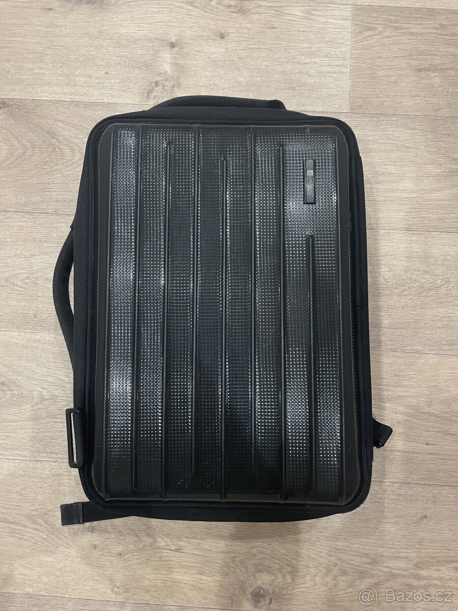 Skořepinový batoh Connect IT CI-442