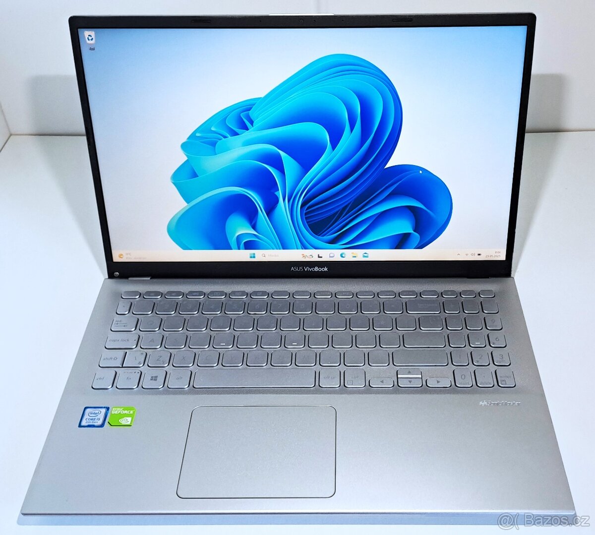 Asus VivoBook X512U i5-8250 SSD256+HDD500 12gbRAM W11