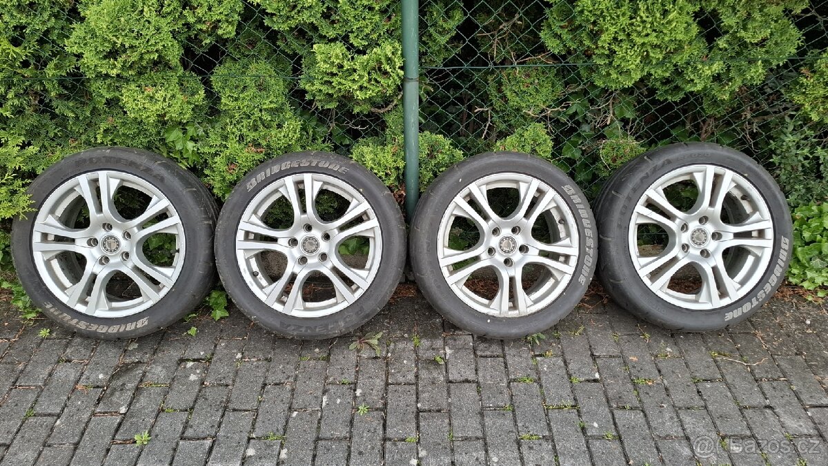 Litá kola 5x114,3 225/45 R17