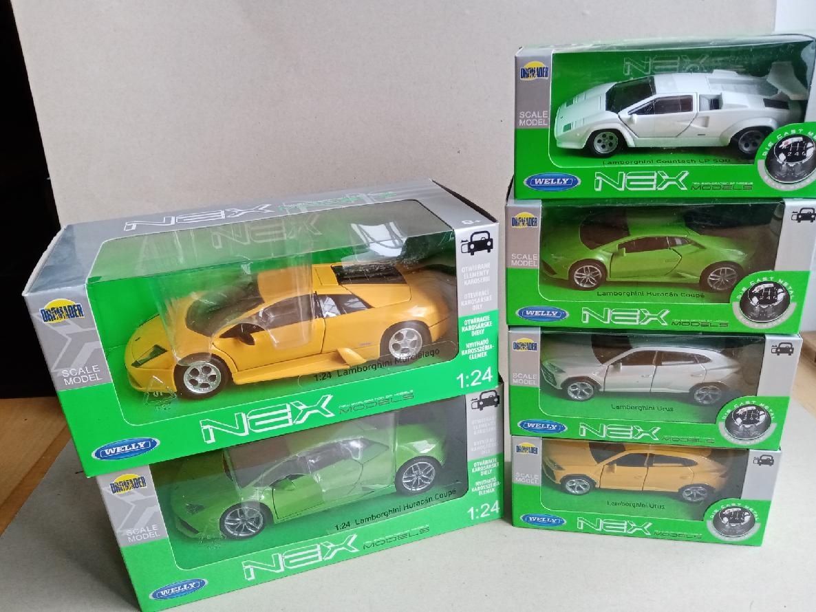 Lamborghini- Welly 1:24, 1:34-39, nové