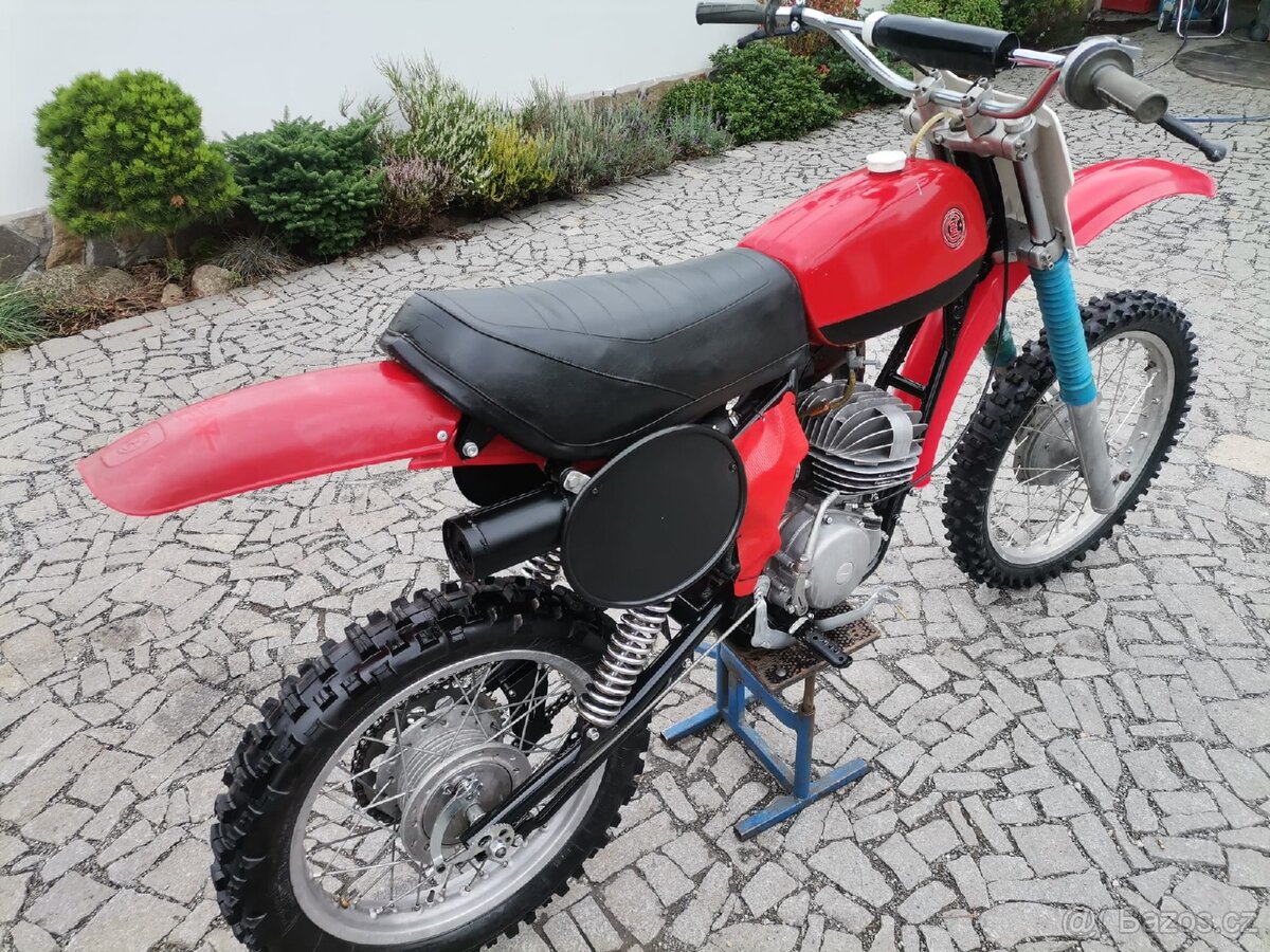 ČZ 125/516