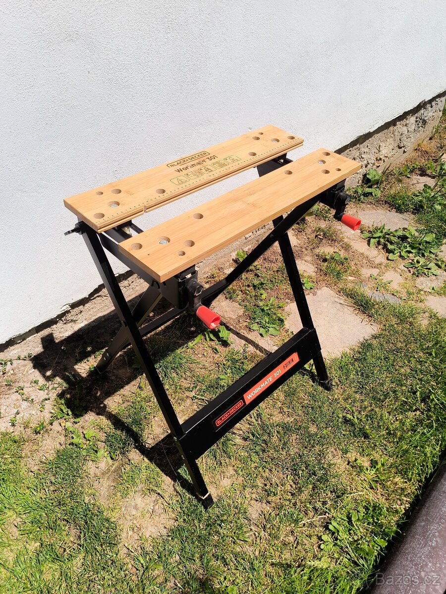 rozkládací pracovní stůl