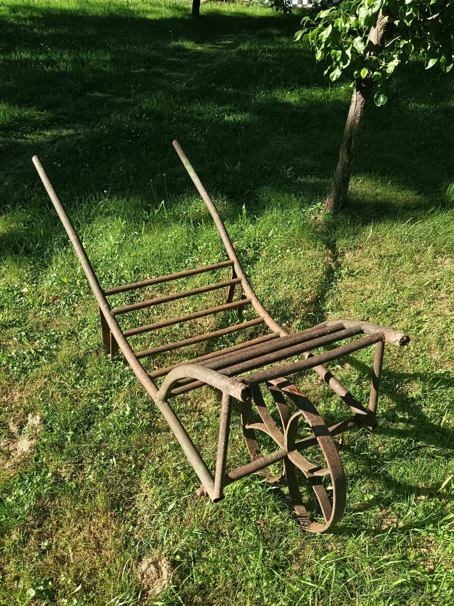 Železný trakař