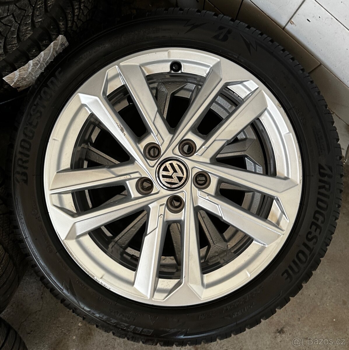5x112 R17 6,5J ET43 + 205/50 R17 zimné