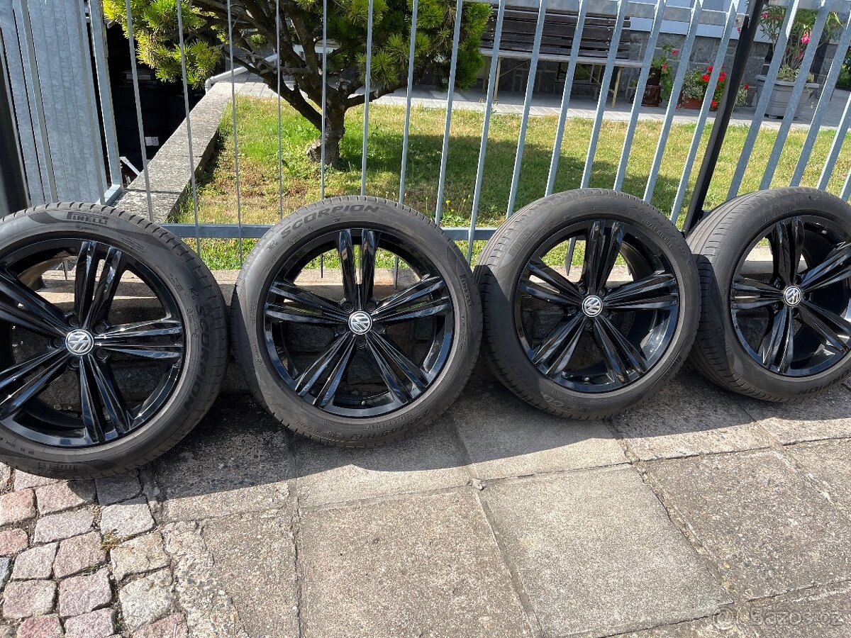 ALU KOLA VW 5x112 19” R-LINE