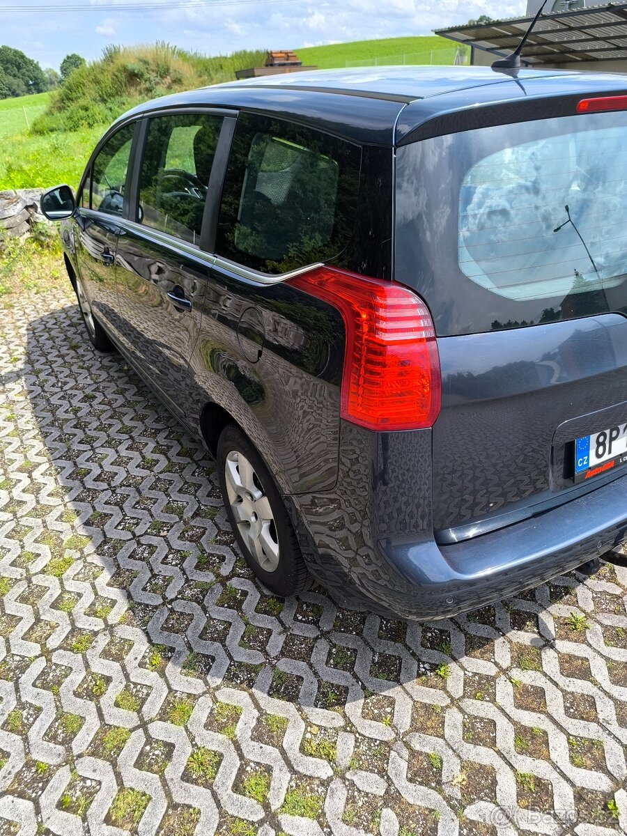 Prodám Peugeot 5008 1.6 Hdí 84kw