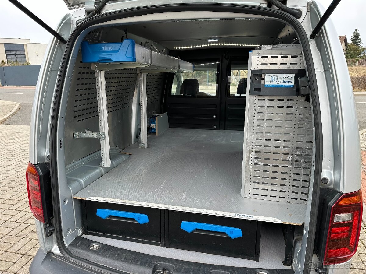 Caddy Maxi 4x4 2,0 Tdi 90kW dílna WEBASTO měnič 220V