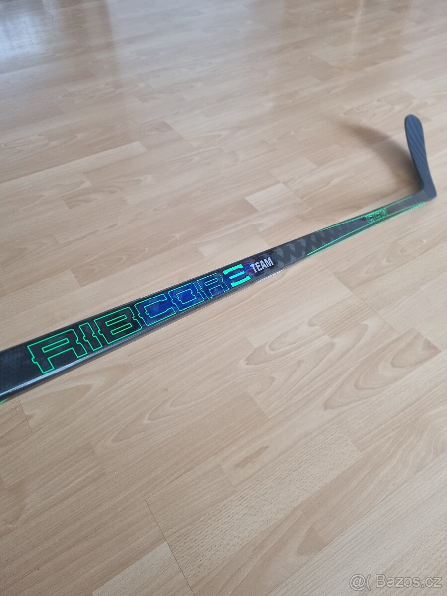 Prodám hokejku CCM Ribcor Team