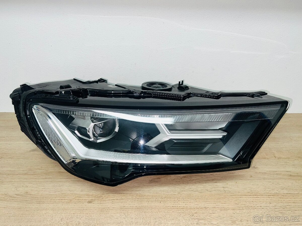 Audi SQ7 Q7 4M Facelift led světlo 4M0941012C