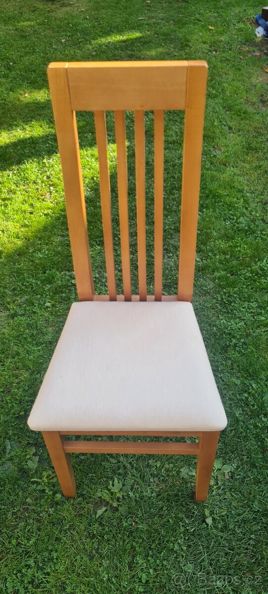 Prodám 4 ks jídelních židlí