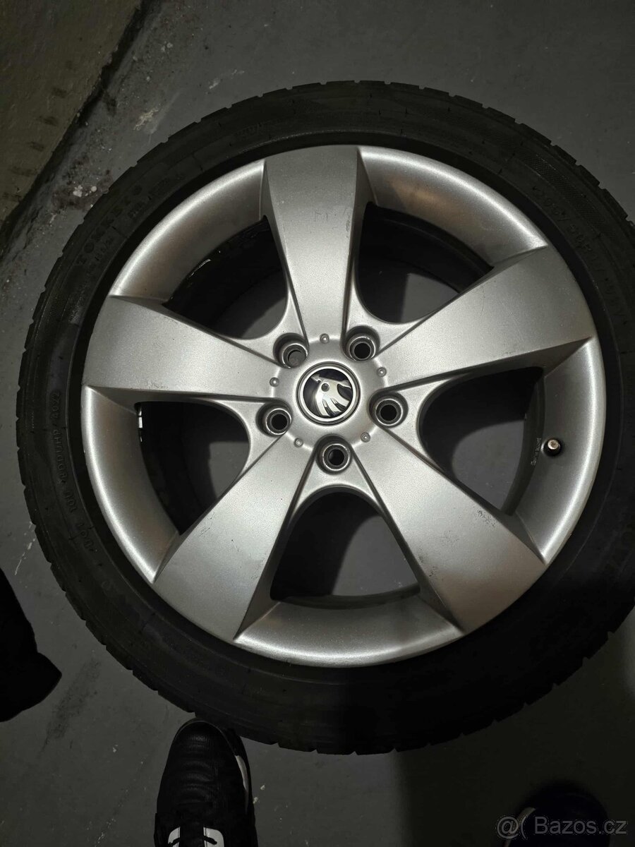 Alu kola škoda Pegasus 5x112 r17 205/50/17 zimní dot 2022