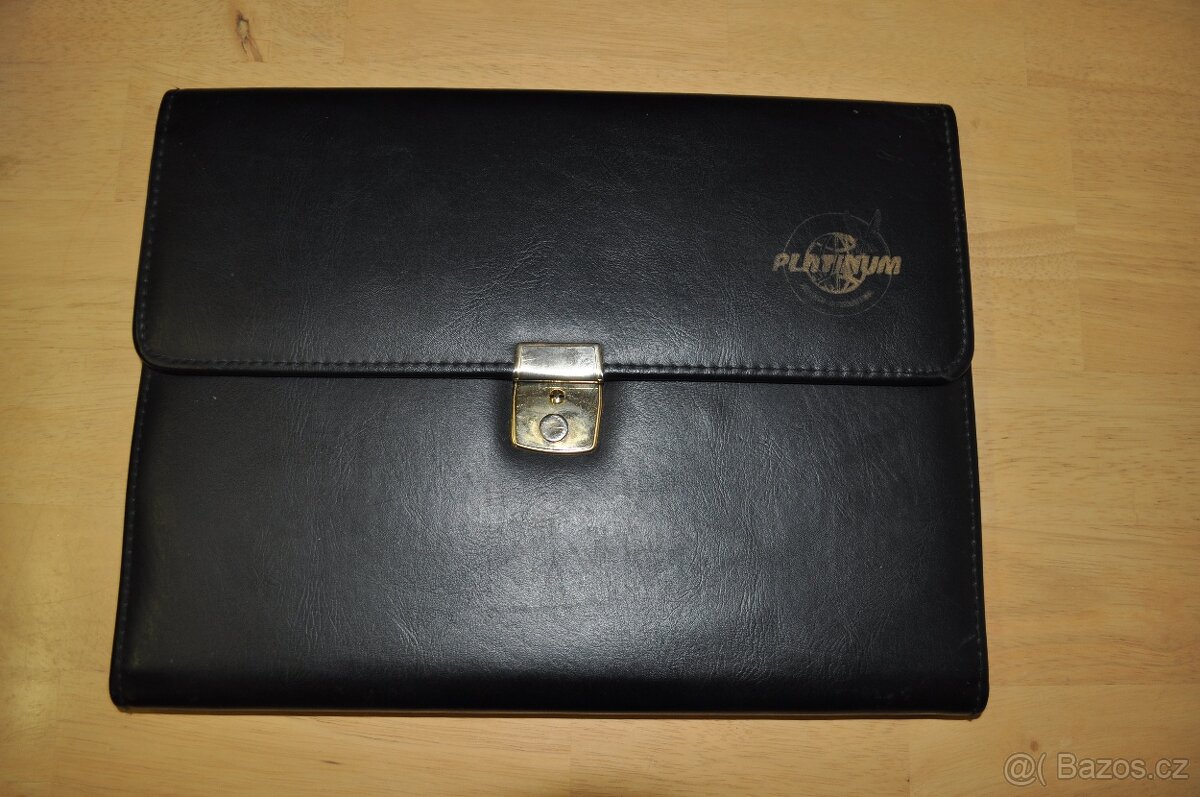 desky na dokumenty A4