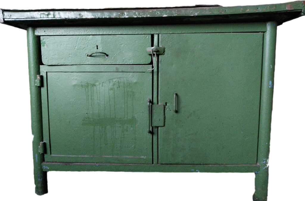 Dílenský ponk - pracocní stůl