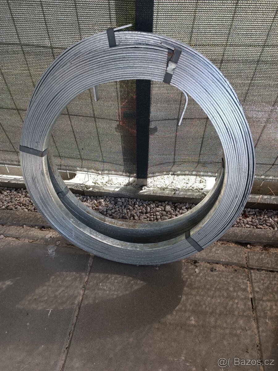 Zemnící pás 25 kg, Zemnící drát 8mm , 10mm