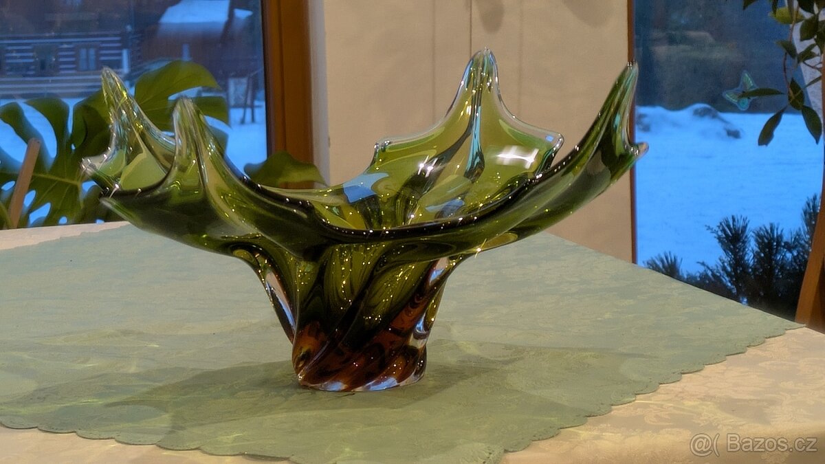 Skleněná mísa - hutní sklo