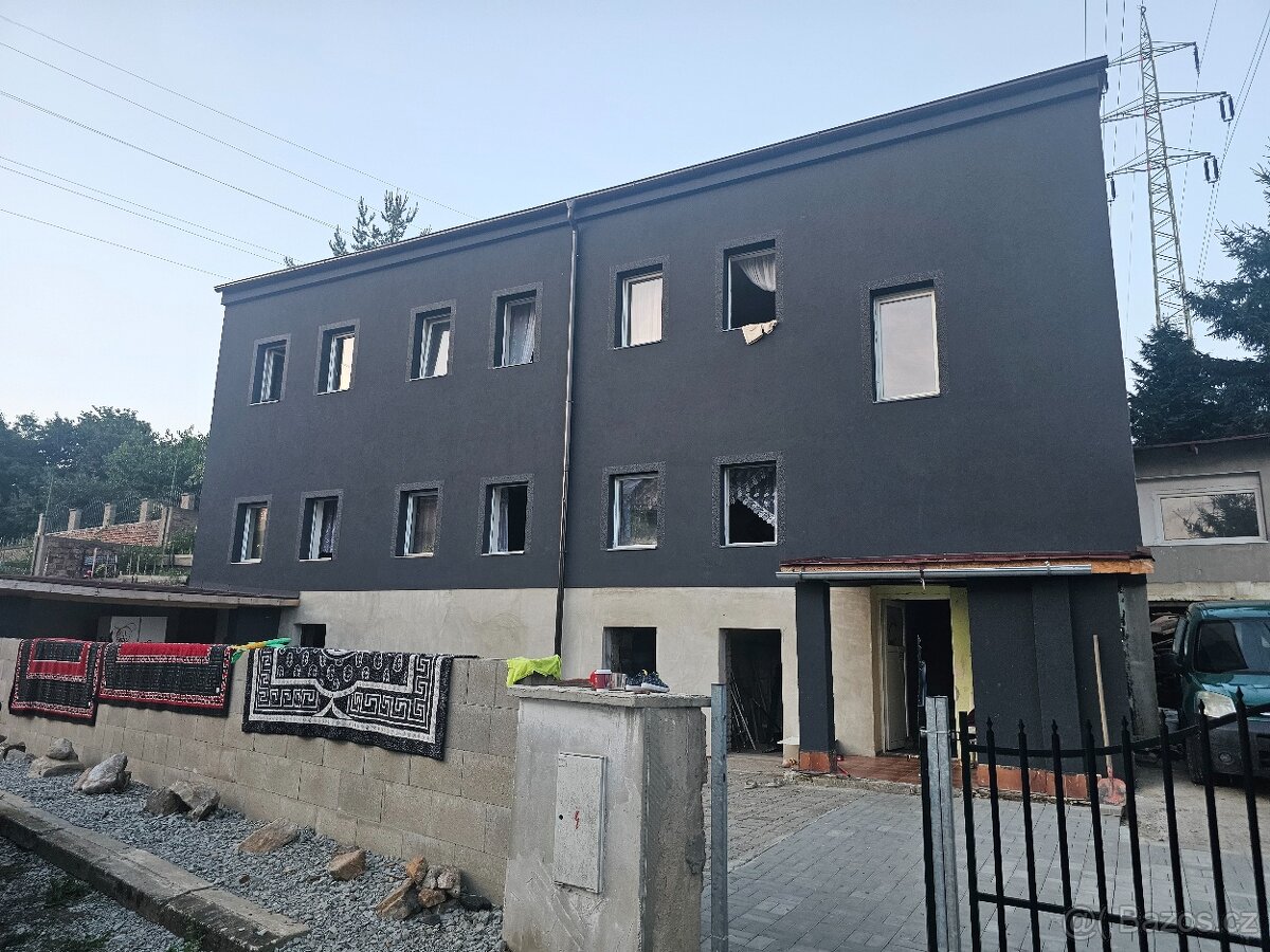 Bytový dům Lom u Mostu