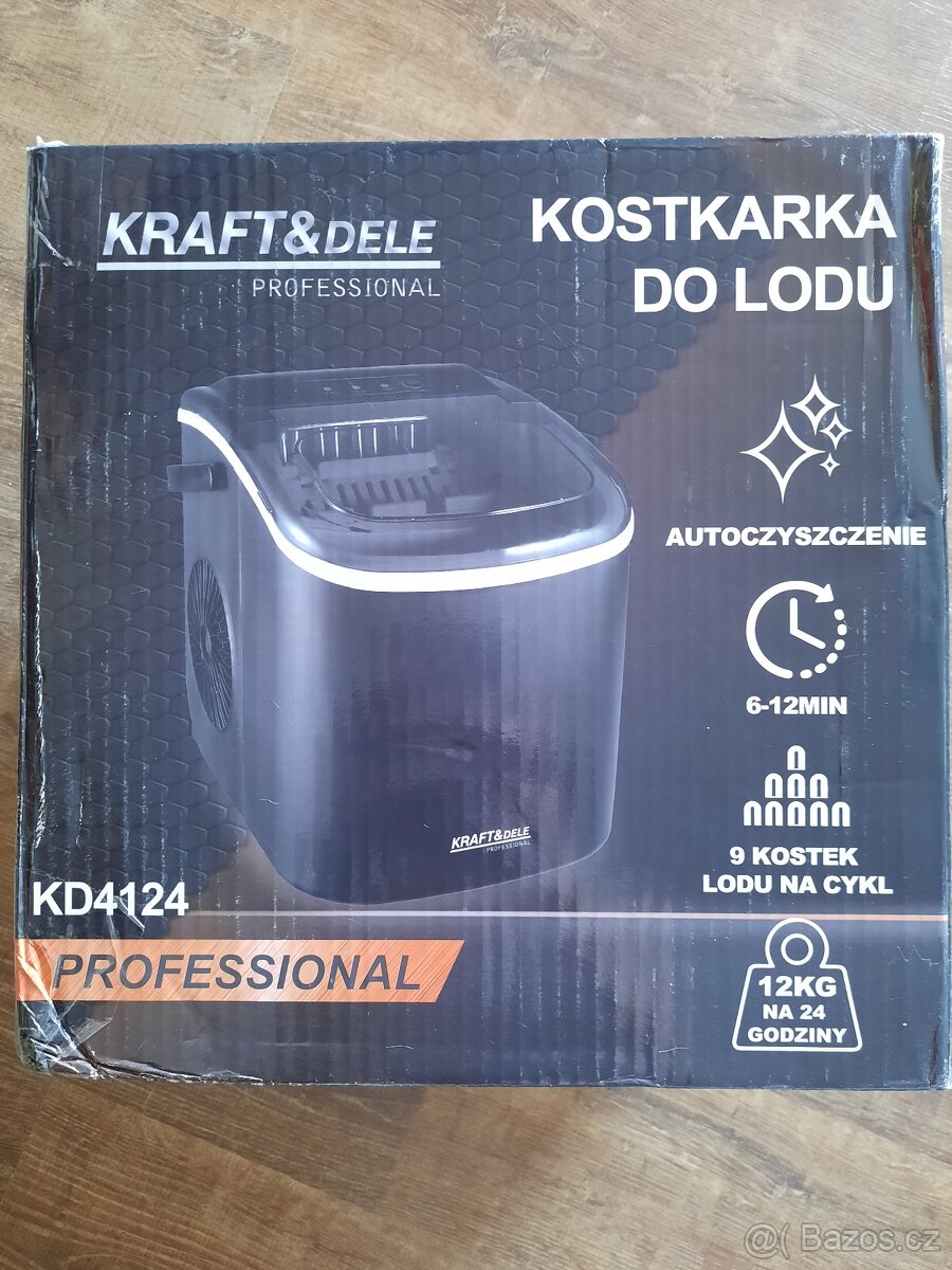 Přenosný kompaktní výrobník ledu 1,2 L nádrž 220V KD4124