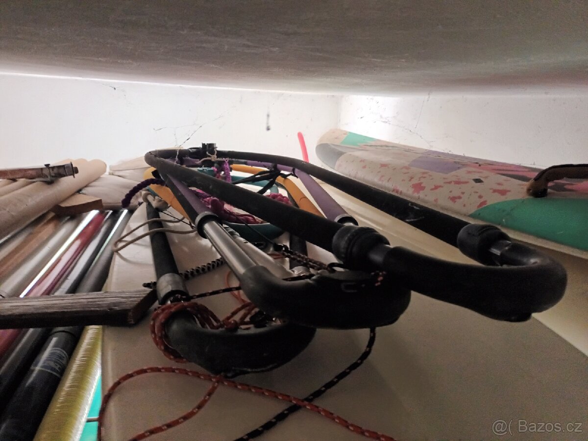 Windsurfing sklad dílů