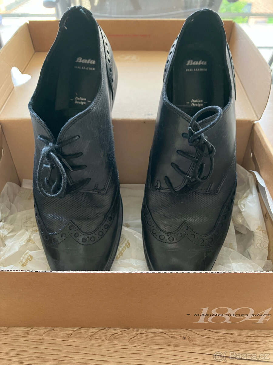 společenská vycházková obuv č. 39 Baťa