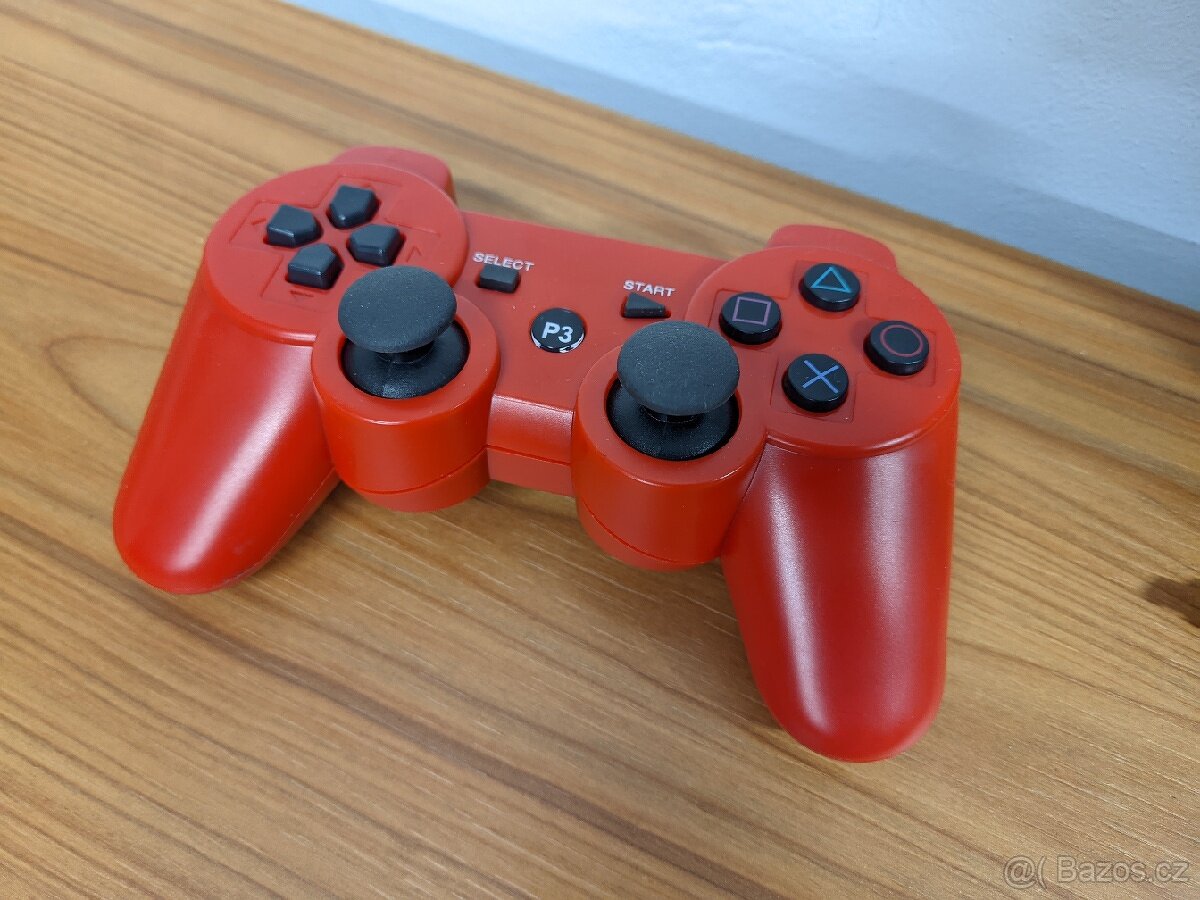 1. PS3 bezdrátový ovladač červený