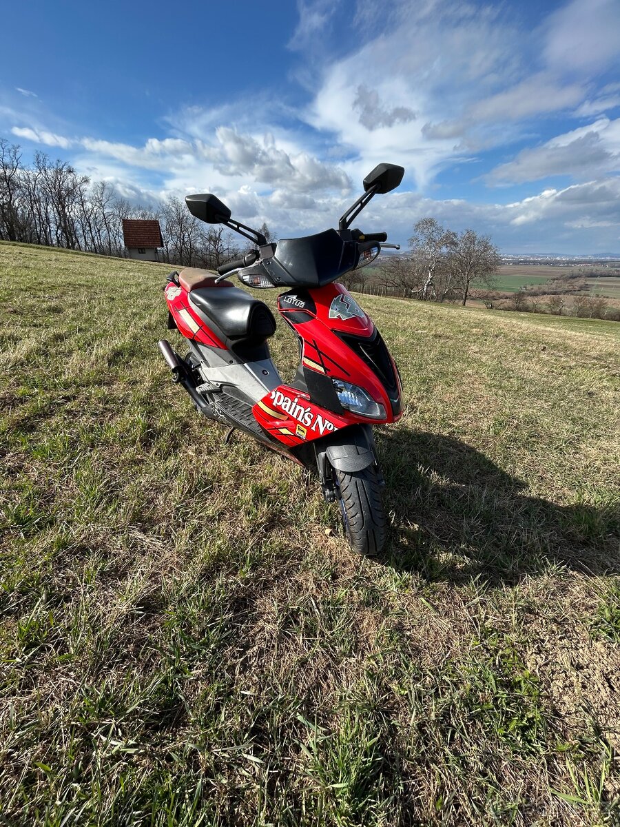 Aprilia sr 50