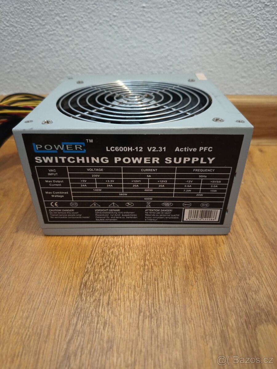 LC POWER LC600H-12 V2.31 600W