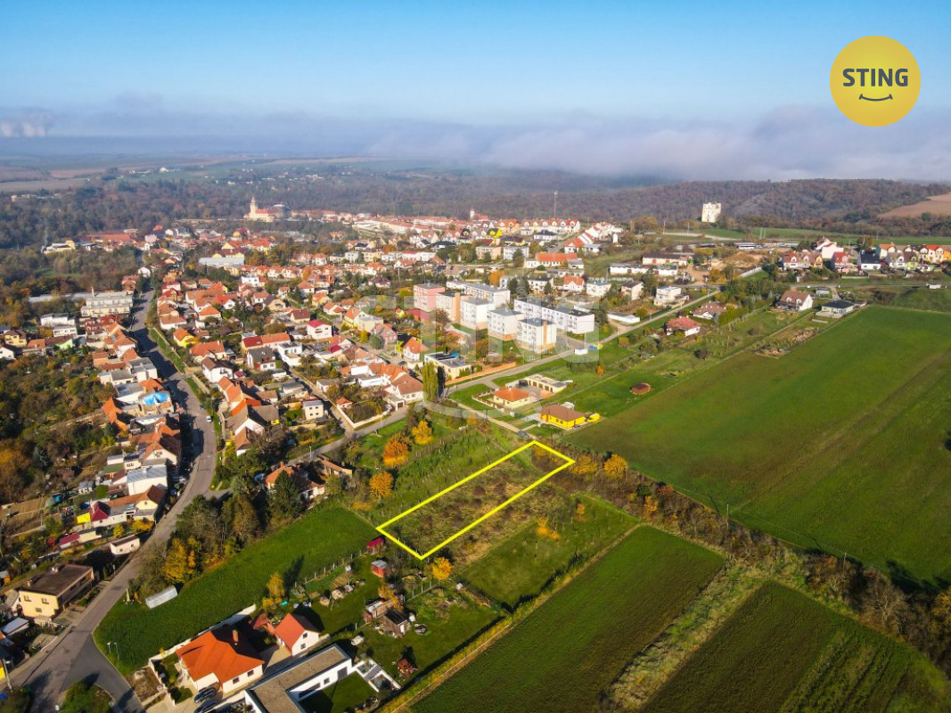 pozemek ke stavbě RD, Moravský Krumlov, 131242