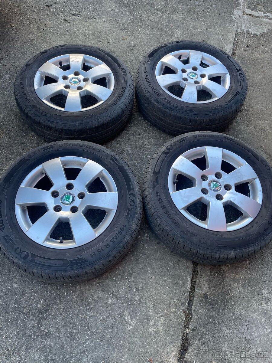 Alu kola 5x112 r15 Škoda originál