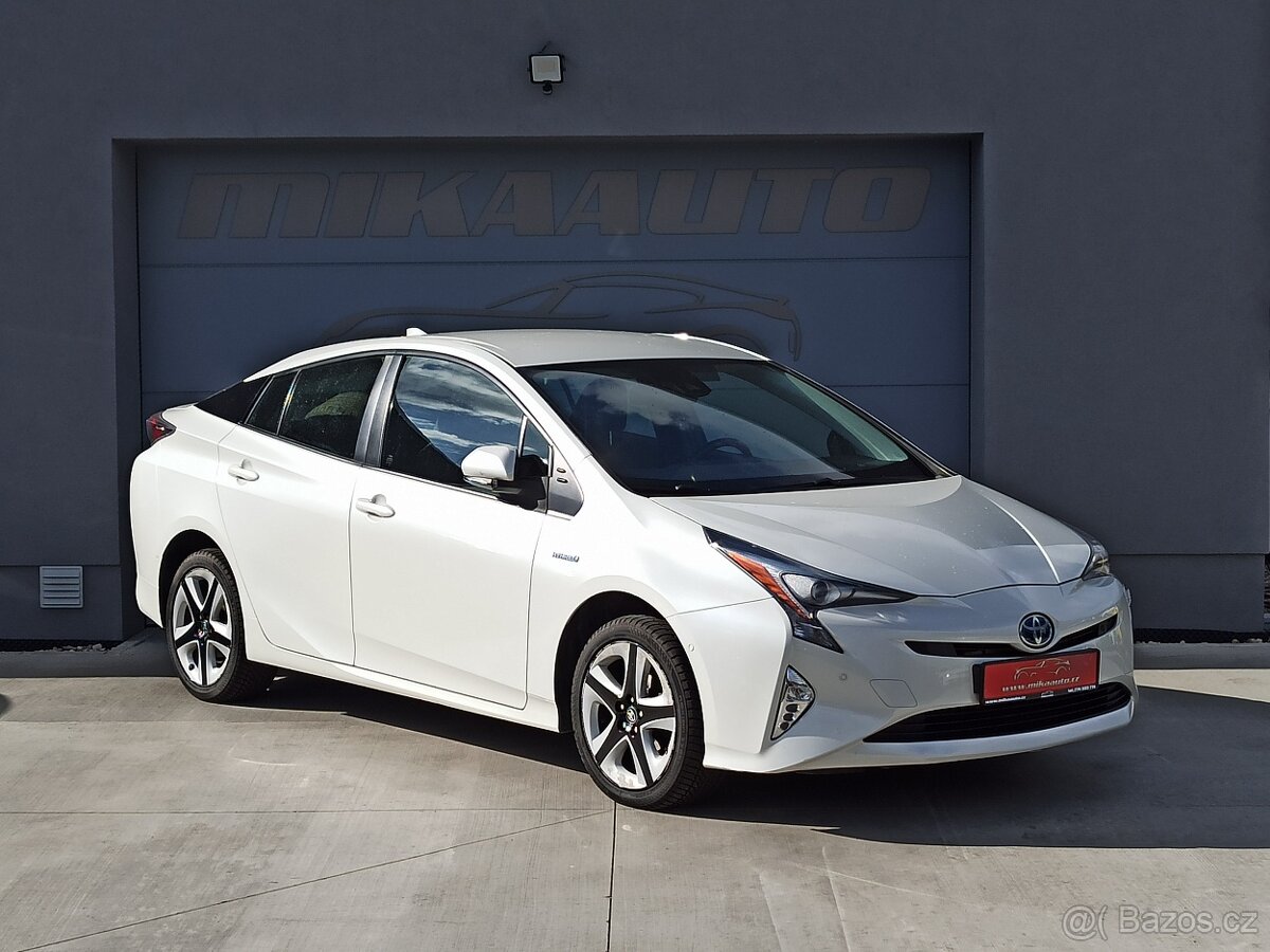 TOYOTA PRIUS 1.8VVT-i EXECUTIVE ČR