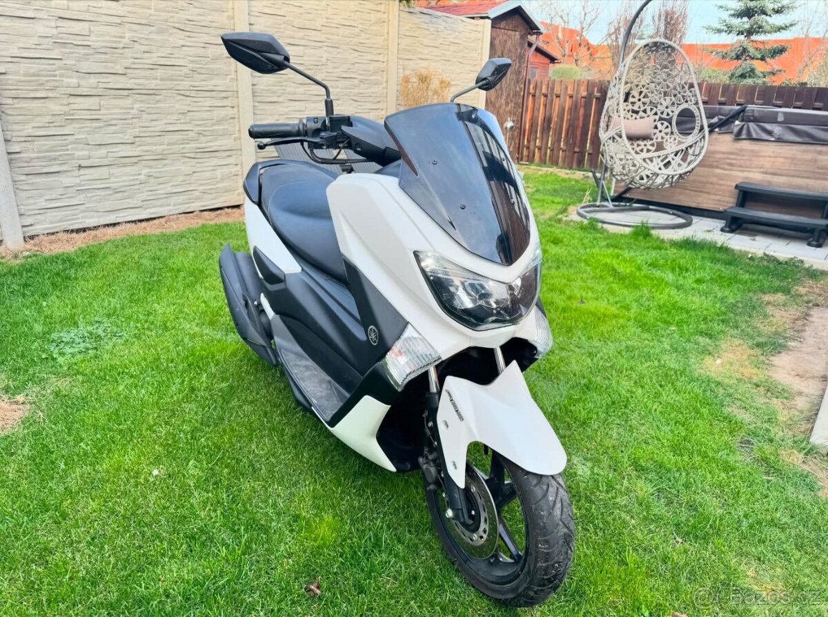 Prodám Yamaha NMAX 155 – jako nová, pouze 1 700km