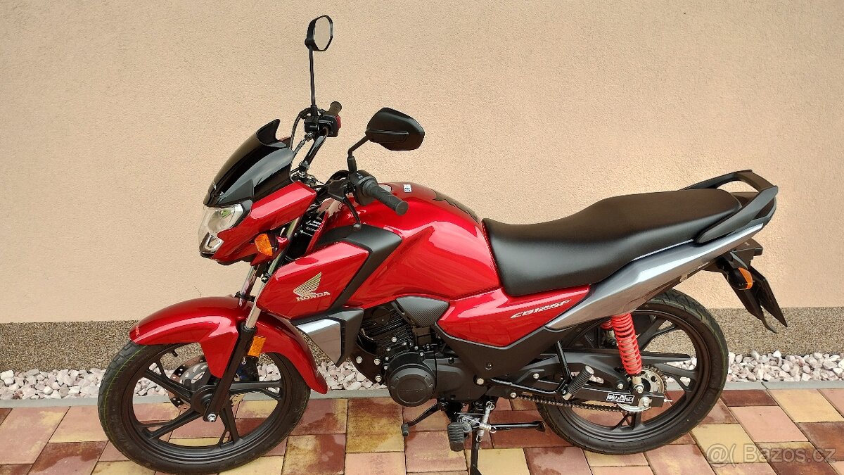 Honda CB125F