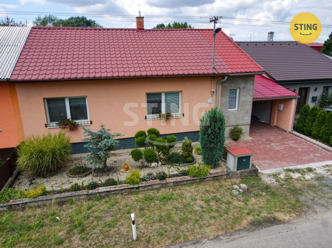 Exkluzivně vám nabízíme dům v Dubňanech v klidné lok, 132949