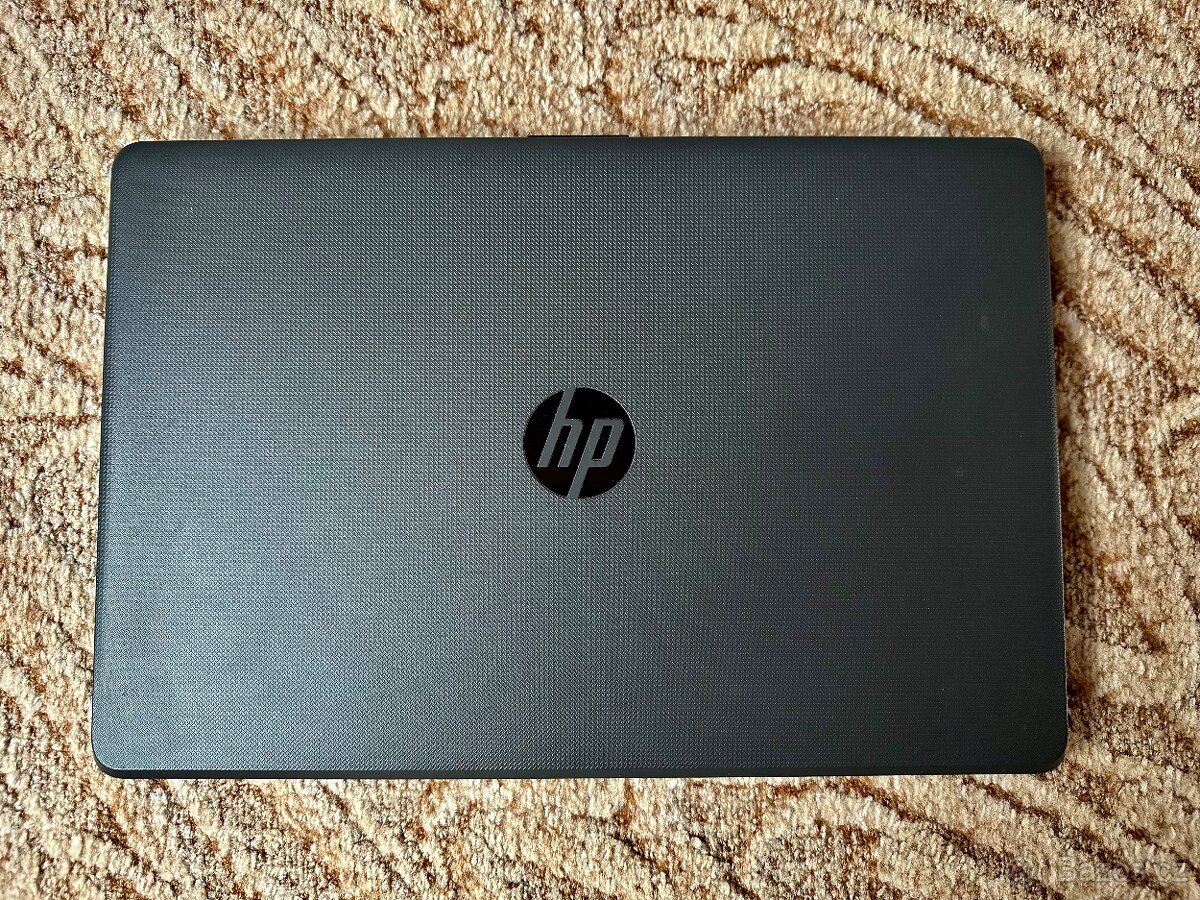 Notebook HP 250 G6 (8VV06ES#BCM) šedý
