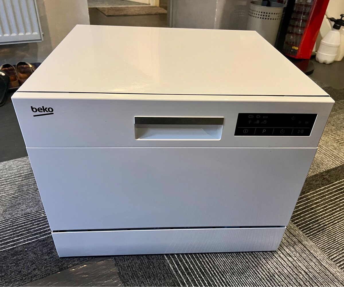 Stolní myčka Beko DTC 36610 W